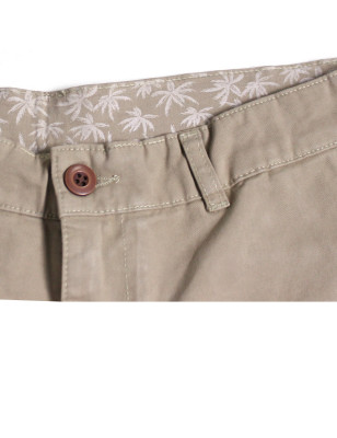 2 poches latérales et une fermeture avec braguette et bouton du pantalon Marco Otago beige pour homme