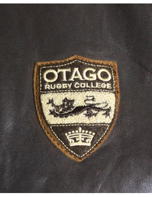 Ecusson cousu côté coeur du cuir Aviator Otago marron pour homme