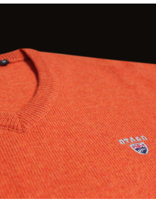 détail du Pull col v orange Buenos Aires Otago pour homme