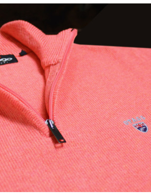 détail du col zippé du Pull rose Buenos Aires Otago pour homme